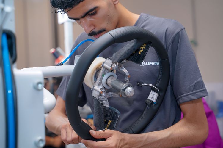 20250702_2_ ZF_LIFETEC_Morocco_Opening_Steering_Wheel.jpg